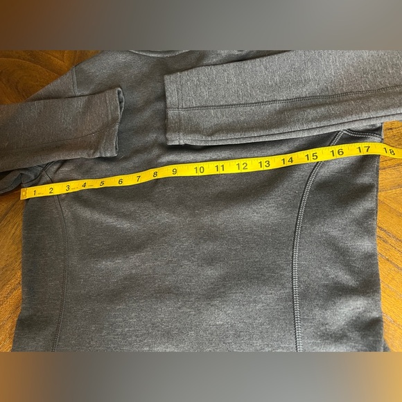 Helly Hansen Black Grey Leopard Print Full Zip Hoodie Jacket Women’s XS - Picture 5 of 6